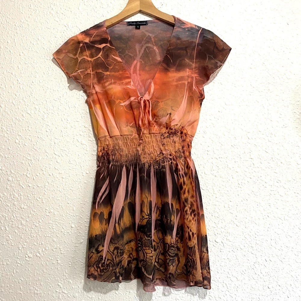 Simply Irresistible Sunset Safari Giraffe Mesh Tunic Top Smocked Waist Small Y2K